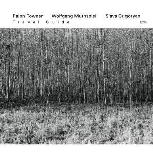 Ralph Towner, Wolfgang Muthspiel & Slava Grigoryan: Die Blaue Stunde